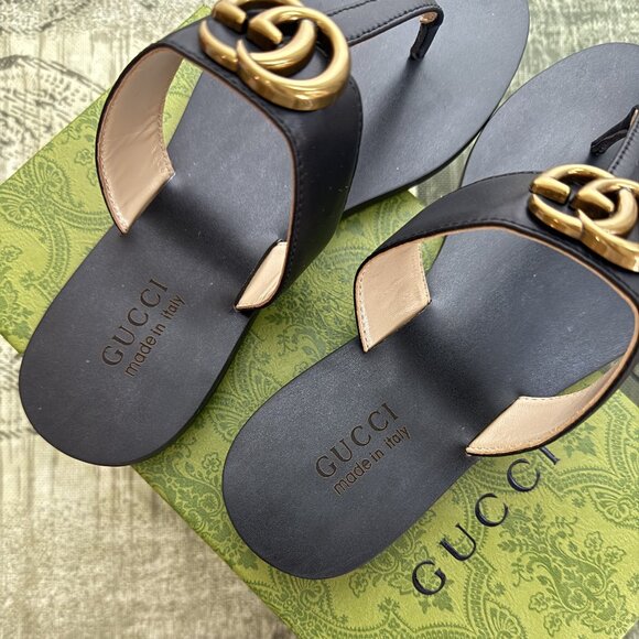 Gucci Black Slide Sandals with Gold Logo - Picture 5 of 7